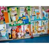 LEGO Friends Apartamentos y Tiendas